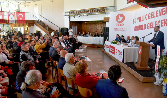 TDP Kurultayında Zeki Çeler Yeniden Başkan Seçildi