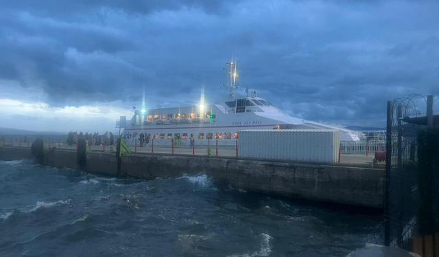 Deniz ulaşımında çok sayıda sefer iptal edildi