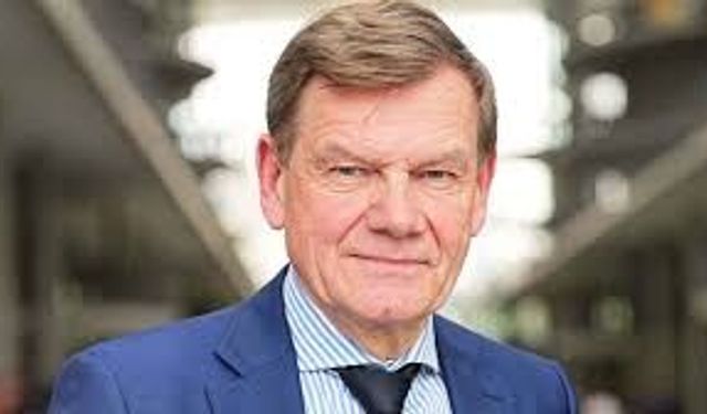 Alman Dışişleri Bakanı GKRY'de