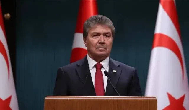 Başbakan Ünal Üstel eylemcilerle görüşme kararı aldı