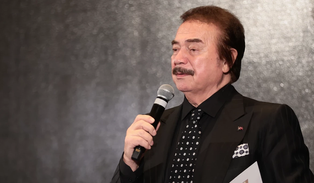 Orhan Gencebay hastaneye kaldırıldı