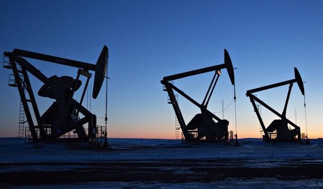 Brent Petrol 95,60 Dolar