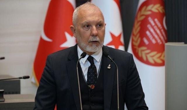 Akpınar: “Üniversiteler, siyaset kurumunun arka bahçesi değildir”