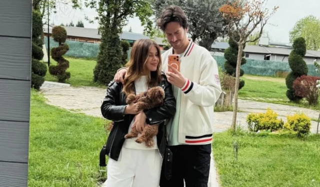Feyyaz Şerifoğlu ve Merve Dinçkol'dan aile pozu