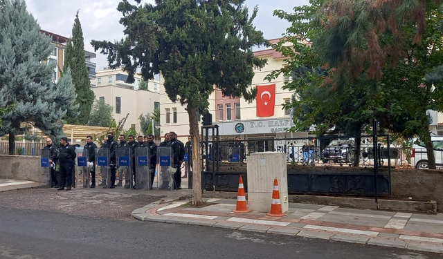 Halfeti Belediyesi’ne operasyon: 29 tutuklama