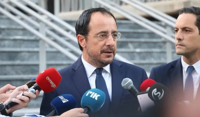 Hristodulidis, "Güney Kıbrıs, Yunanistan ve Ürdün" zirvesi için Amman’a gitti