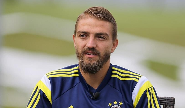 Eski milli futbolcu Caner Erkin, kariyerini noktaladı