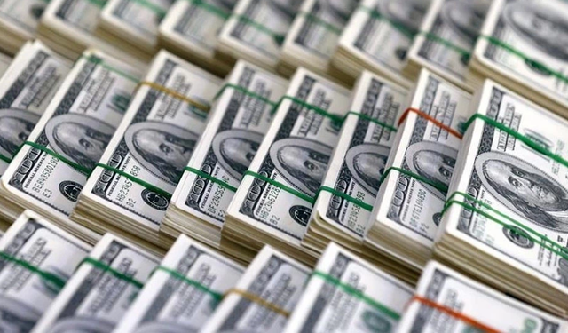 Yen dolar karşısında 1986'dan beri en düşük seviyesini gördü