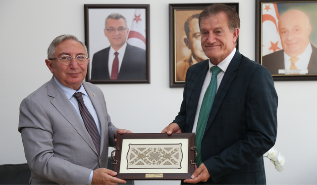Arıklı, Galatasaray Spor Kulübü Divan Kurulu heyetini kabul etti