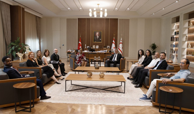 Cumhurbaşkanı Erhürman, Dünya Tabipler Birliği Başkanı Dr. Jacqueline Kitulu’yu kabul etti