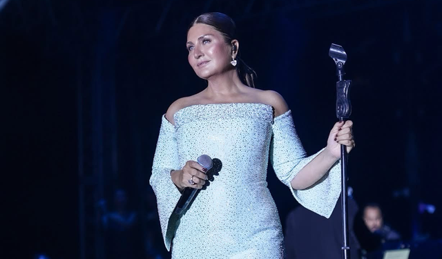 Sibel Can’dan Les Ambassadeurs’ta Muhteşem Gece!