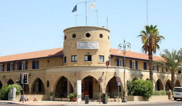 Larnaka’da gürültü şikayeti üzerine fuhuş evi ortaya çıktı