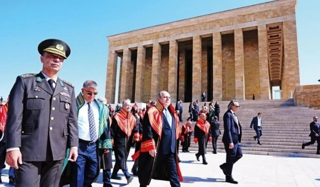Yeni Adli Yıl Törenle Başladı