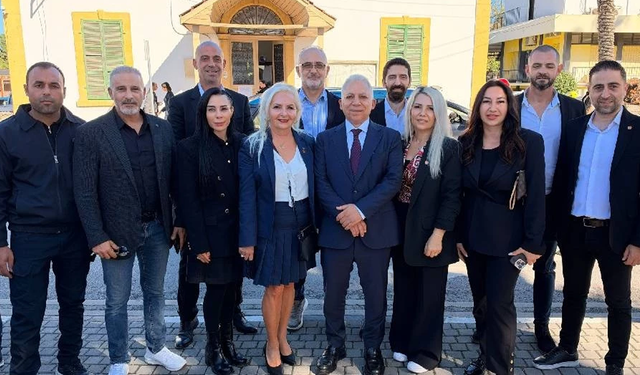 UBP’nin Girne Belediye Başkan adayı Bekir Paşaoğlu, resmi adaylık başvurusunu yaptı