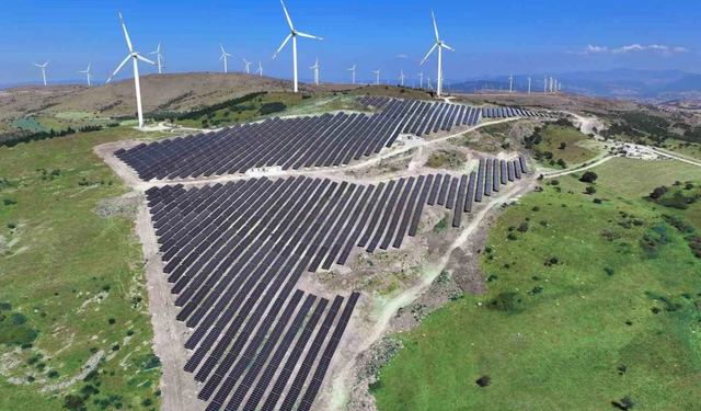 Temiz Enerjide Tarihi Zirve
