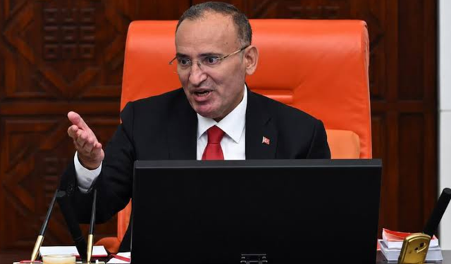Bekir Bozdağ Görevinden İstifa Etti
