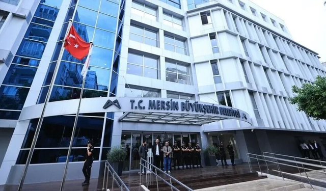 Mersin’de yolsuzluk soruşturması: 3 belediye başkanı tutuklandı