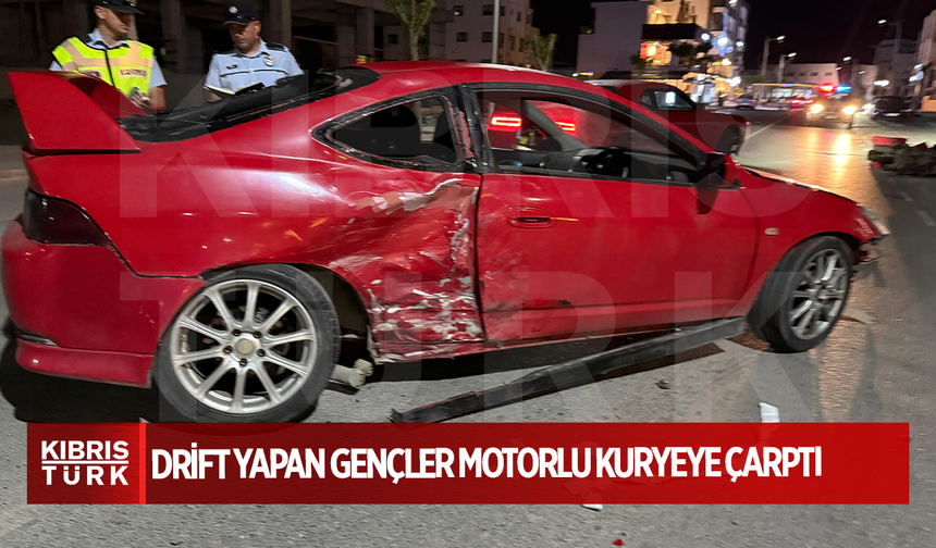 Yenikent’te Kaza : Drift Yapan Gençler Motorlu Kuryeye Çarptı – Kurye Ağır Yaralı