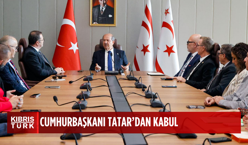 Cumhurbaşkanı Tatar, Kıbrıs Türk Ticaret Odası Başkanı Deniz ve heyetini kabul etti