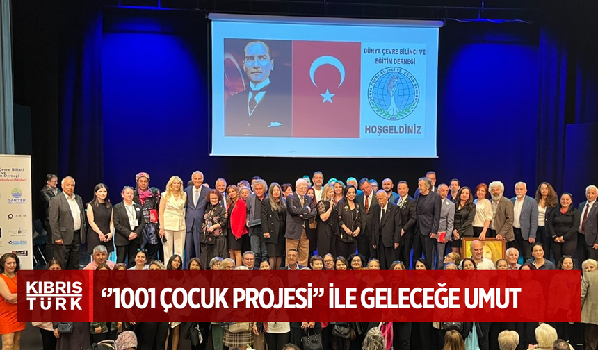 Türkan Şoray kendisinin yaptığı tabloyu kız çocuklarının eğitimi için bağışladı.