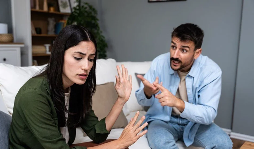 Bir evliliğin sonunu getiren 4 yıkıcı davranış