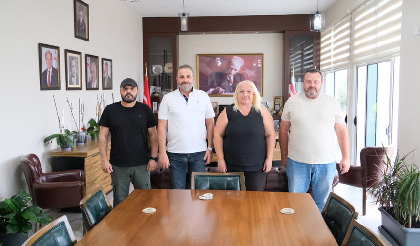 Mehmetçik Büyükkonuk Belediye Başkanı Tuğlu, Avcılık Federasyonu ile Mehmetçik Avcılık Atıcılık Birliği yetkililerini kabul etti