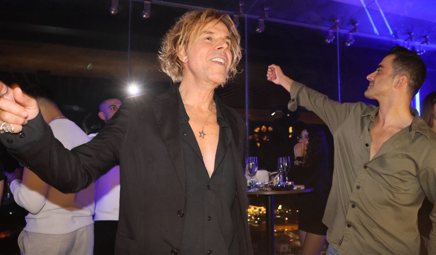 Sky Line Lounge Bar’da DJ Ümit Akdeniz Fırtınası – Soner Arıca da Eğlenceye Katıldı