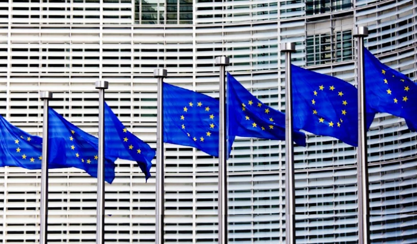 AB Komisyonu: Uluslararası hukuk ihlalleri için hesap verilmeli