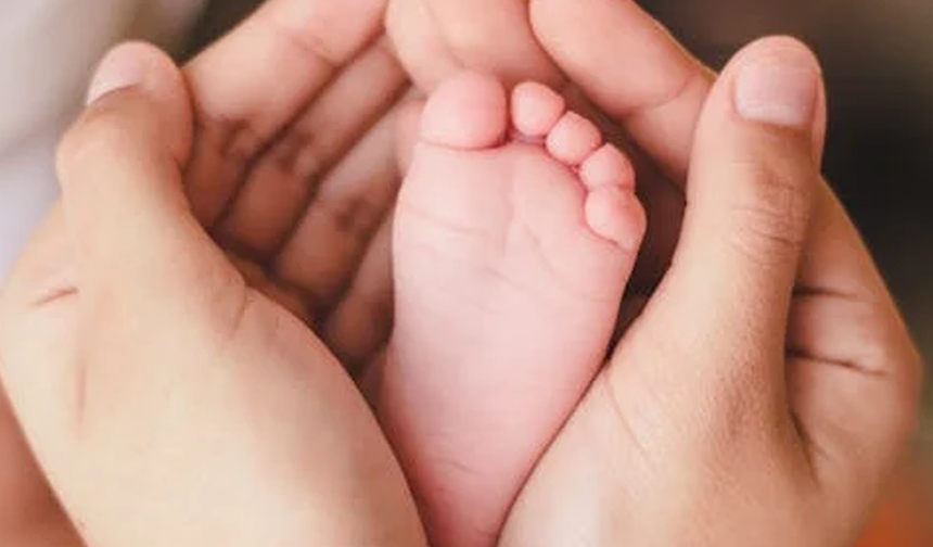 Çin hükümeti doğurganlığı artırmak için doğumu ücretsiz hale getiriyor