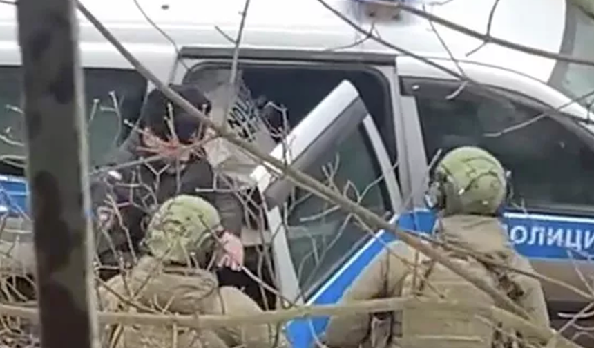 Rusya’da okulda bıçaklı saldırıda bir ilkokul öğrencisi hayatını kaybetti