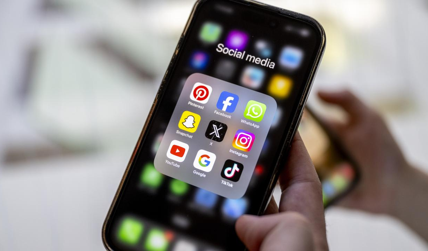 Malezya Sosyal Medya Platformlarını Otomatik Lisanslayacak