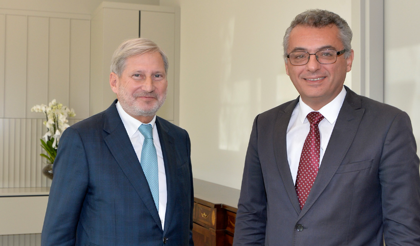 Cumhurbaşkanı Erhürman Johannes Hahn’ı kabul etti