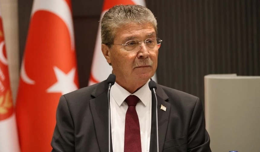 Üstel'den Barçın'a yanıt: Başbakanlıktan çıkmış 50 bin TL'lik çek yoktur, varsa istifa ederim