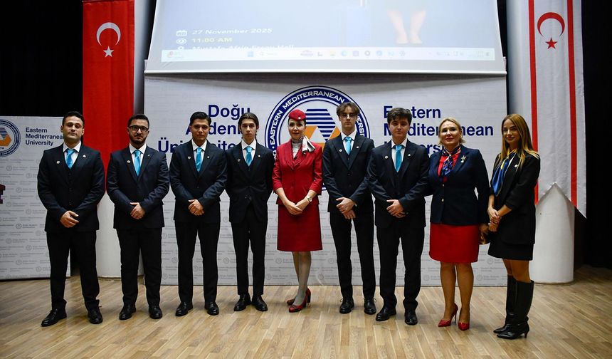 DAÜ’de Kabin Hizmetleri Öğrencilerine Üniforma Töreni