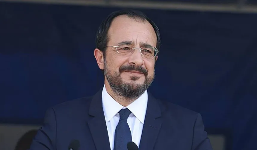 Rum yönetiminde kabine revizyonu: Hristodulidis yeni atamaları açıkladı