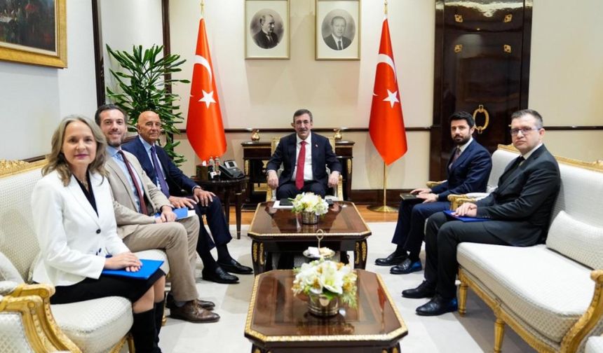 TC Cumhurbaşkanı Yardımcısı Yılmaz, ABD Büyükelçisi Barrack'ı kabul etti