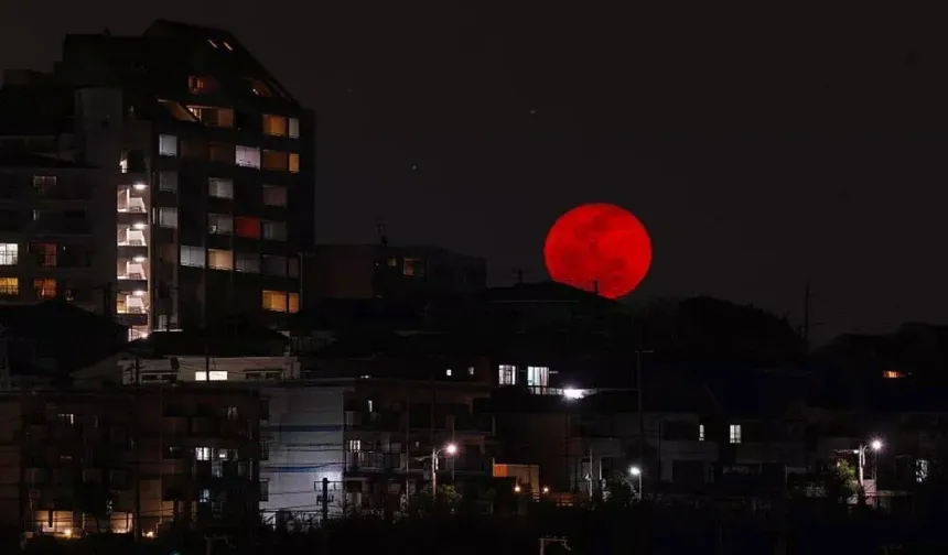 Kanlı Ay Tutulması'na günler kaldı: Gökyüzü kızıla boyanacak