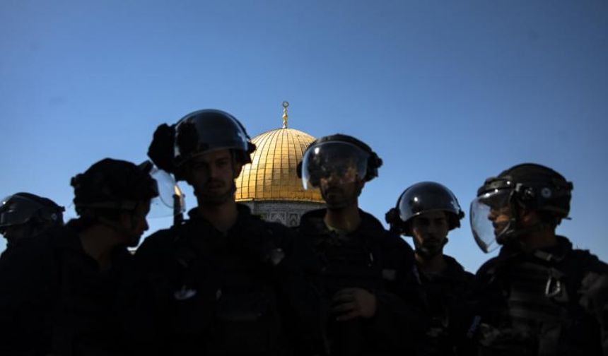 Kudüs Valiliği: İsrail, Mescid-i Aksa'da ramazan ayı hazırlıklarını engellemeye devam ediyor