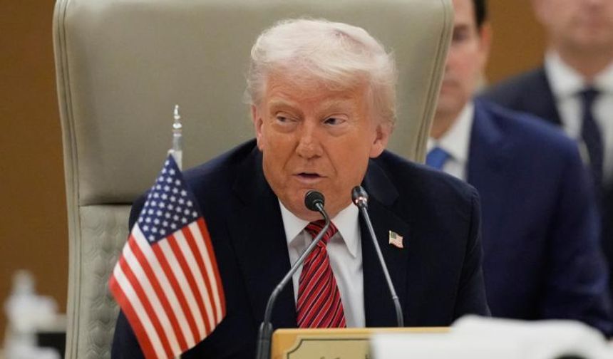 Trump, İran'la anlaşmaya varamazlarsa "ikinci aşamaya" geçeceklerini söyledi