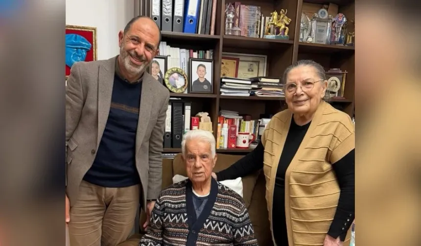 Özersay, Derviş Eroğlu’nu ziyaret etti