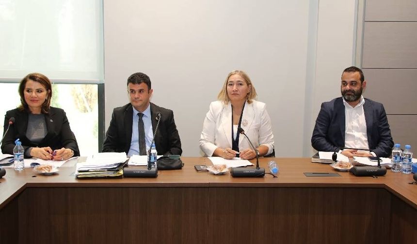 1976 Mahkemeler Yasa Tasarısı Komite’den geçti, Genel Kurul’a sevk edildi