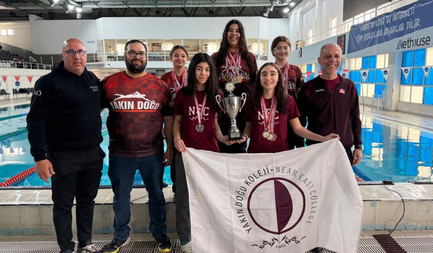 Yakın Doğu kız takımından büyük başarı