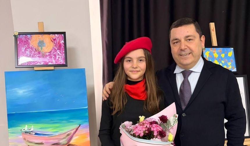 10 yaşındaki Nil'in fırçası LÖSEV'li kardeşlerine umut oldu