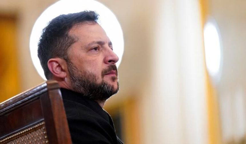 Zelenski, üçlü müzakerelerin yeni turunun mart başında Abu Dabi'de düzenlenebileceğini söyledi
