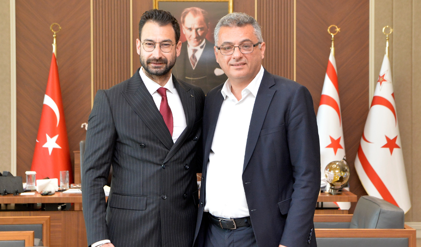 Cumhurbaşkanı Tufan Erhürman, milli atlet Yiğitcan Hekimoğlu ile görüştü