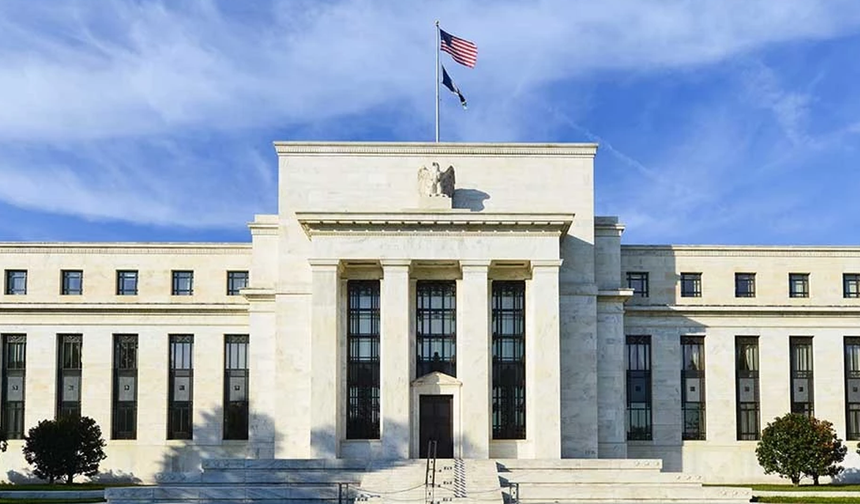 ABD Merkez Bankası politika faizini sabit tuttu