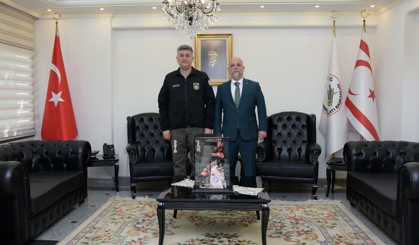 Kıbrıs Türk İş İnsanları Derneği, Sivil Savunma Teşkilatı Başkanı Hakan Balaban’ı ziyaret etti