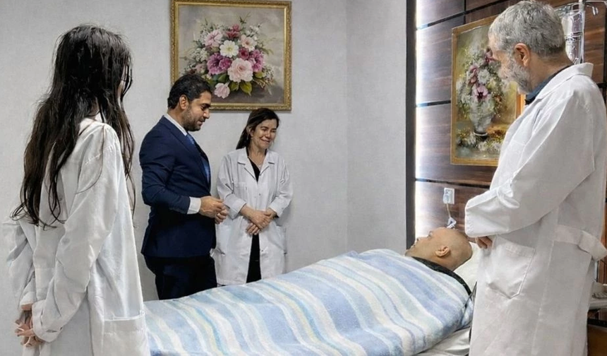 Ahmet Savaşan'dan 14 Mart'ta hastane ziyaretleri: Sağlıkta tam gün dönemi başladı