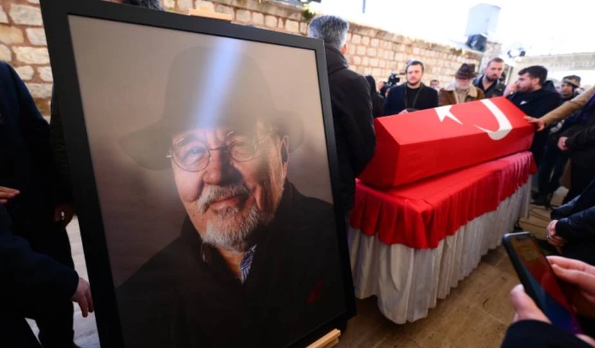 İlber Ortaylı son yolculuğuna uğurlandı
