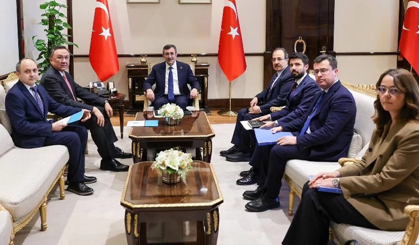 Yılmaz, Ömüraliyev ile görüştü: Üstel’in TDT toplantısına davet edilmesi Türk dünyası için önemli